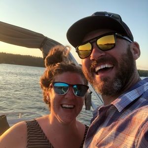 Meet your Posher, Thomas